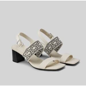 Vivaia Square-Toe Block Heel Sandals (Luna) Size EU 40 US 9 Cream Black EUC
